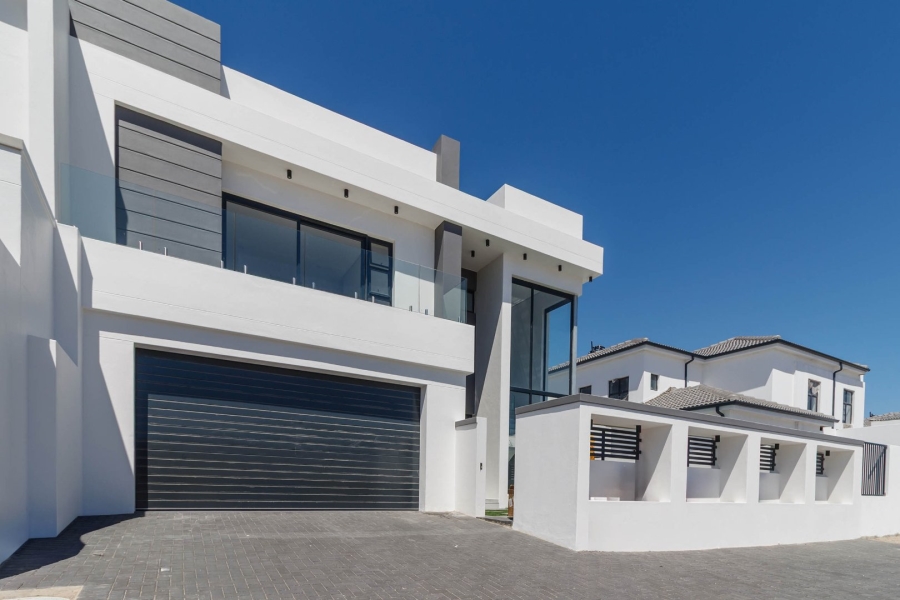 4 Bedroom Property for Sale in Sandown Western Cape
